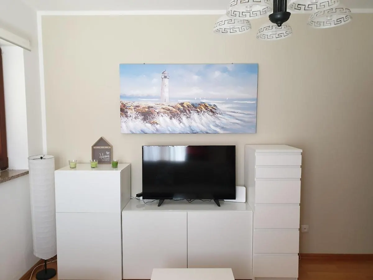 Zuma Melin Apartment Cres